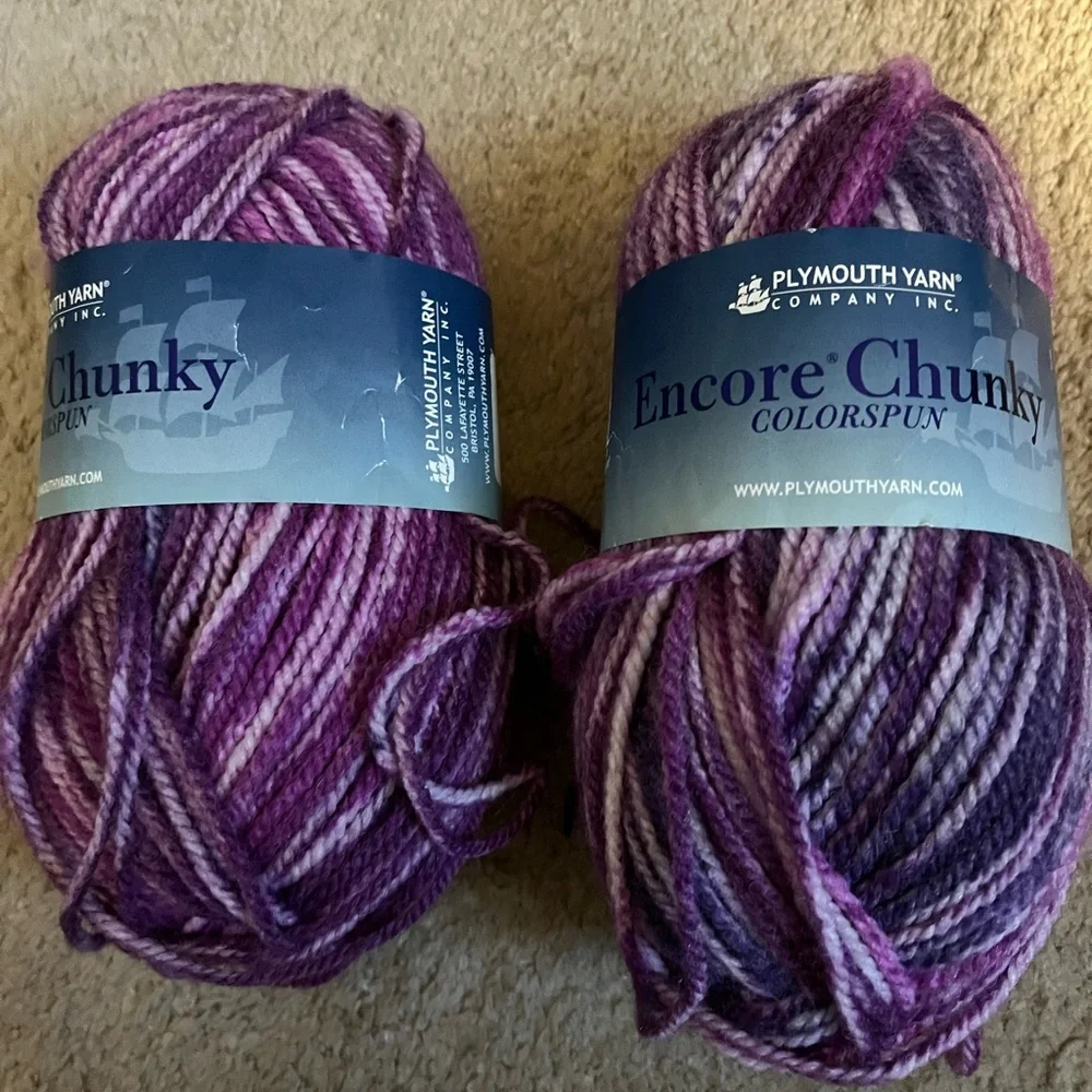 Encore chunky yarn violet color, two skeins new tag - Picture 1 of 1